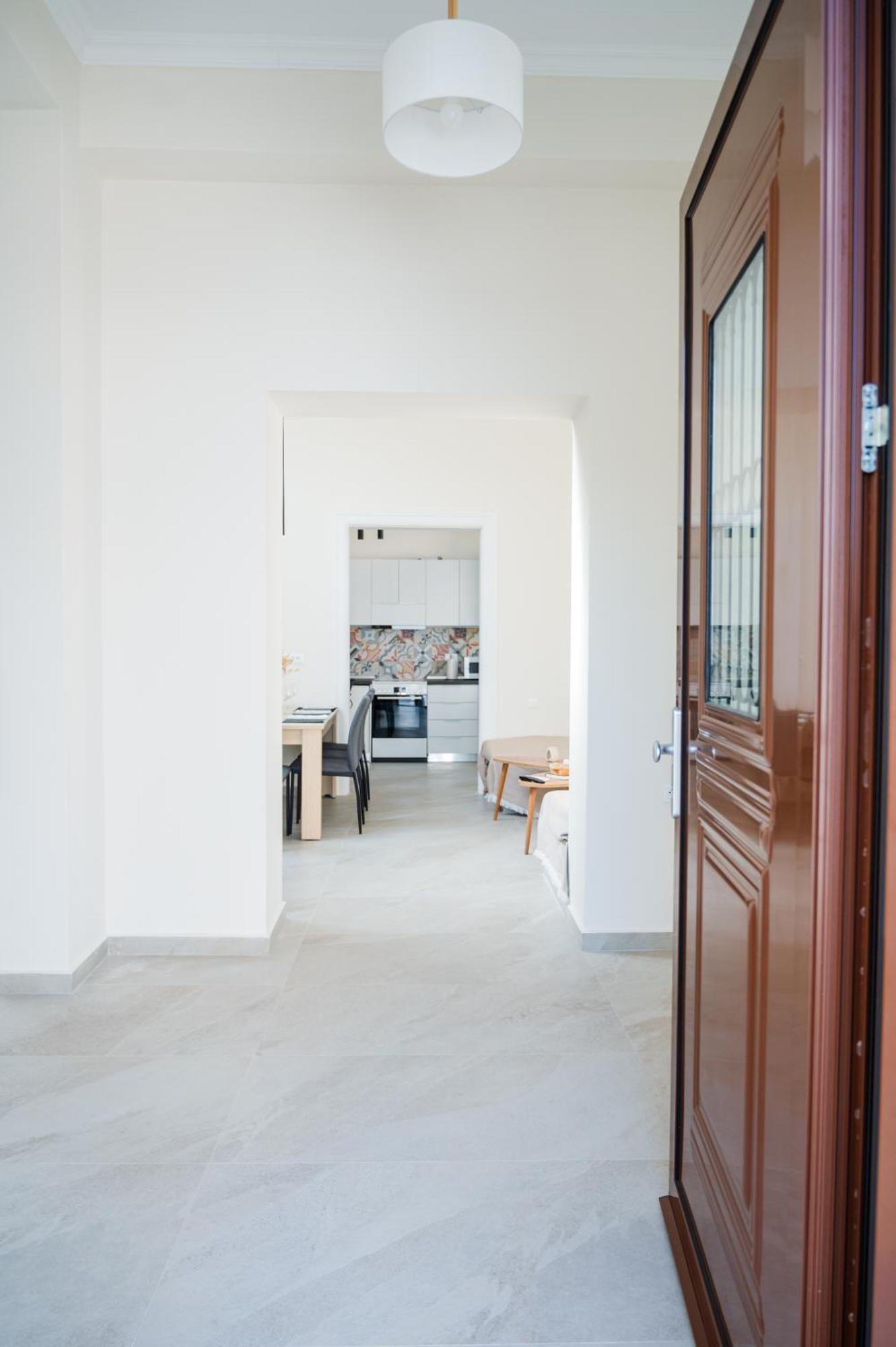 Apartment Alcestis