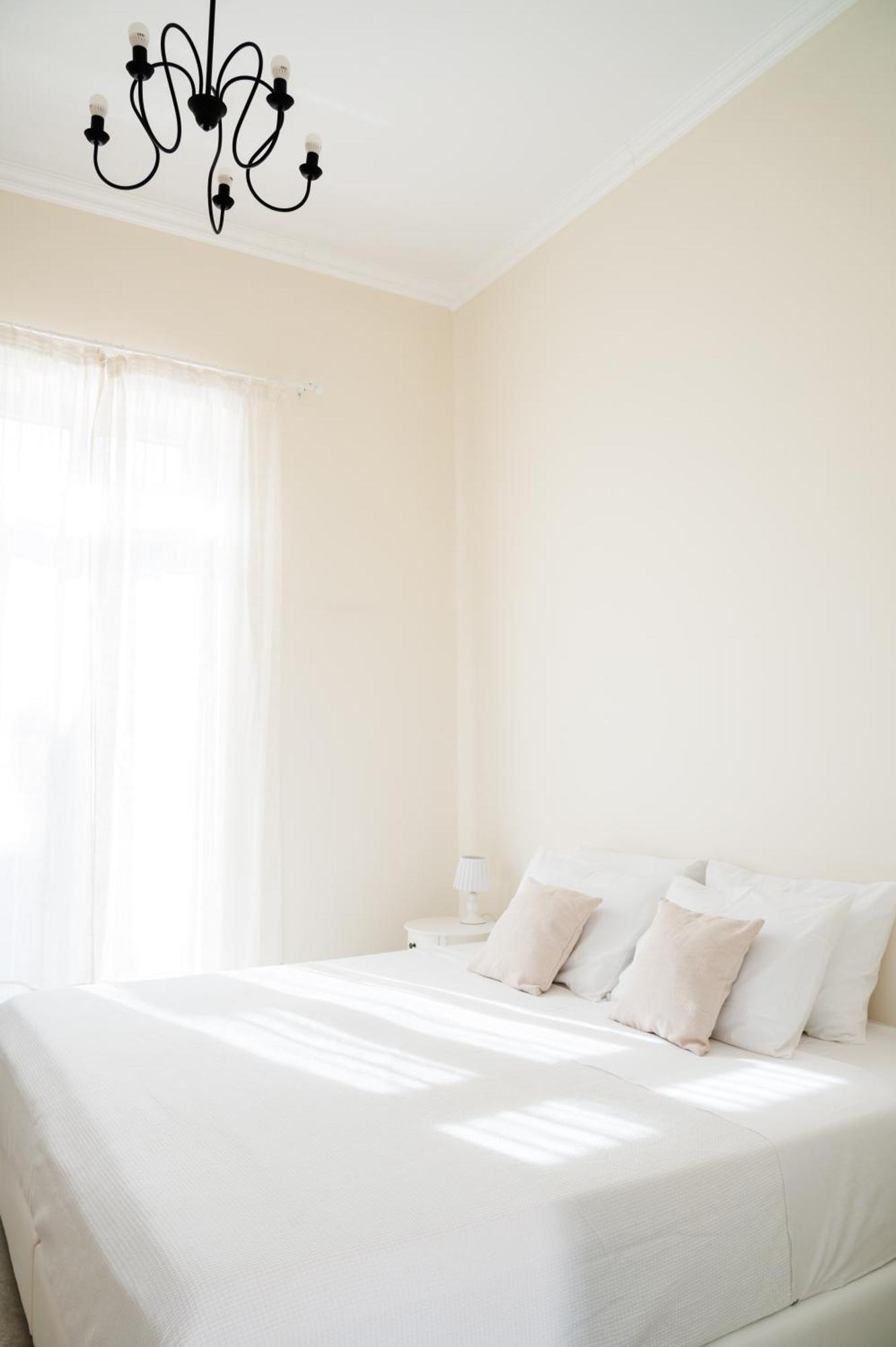 Alcestis Apartment *