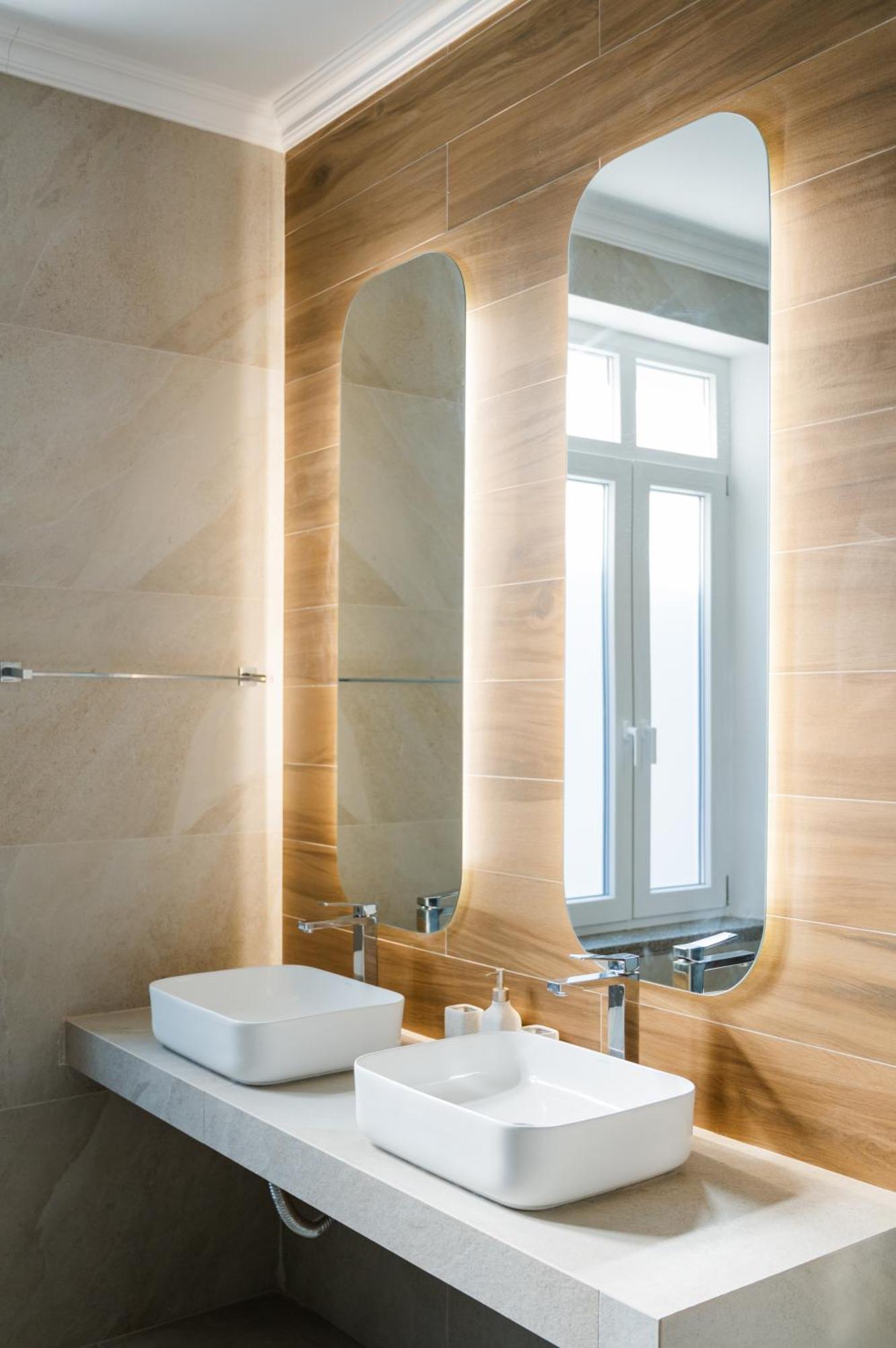 Alcestis Apartment